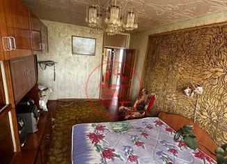 Продам 3-ком. квартиру, 66 м2, Армавир, улица Советской Армии, 220