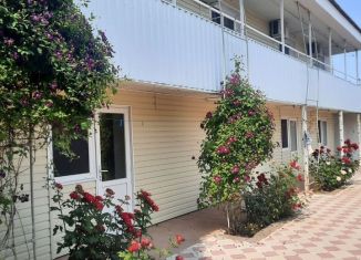 Сдача в аренду комнаты, 18 м2, поселок городского типа Заозерное, Юбилейная улица, 10