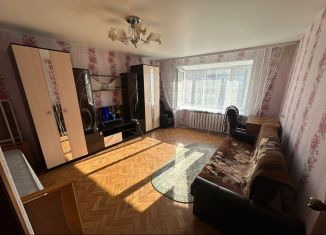 Сдаю в аренду 1-ком. квартиру, 34 м2, Арзамас, улица Пландина, 9