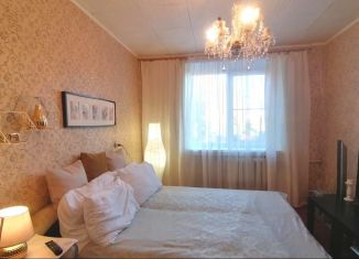 Продажа 3-комнатной квартиры, 67.5 м2, Колпино, проспект Ленина, 79