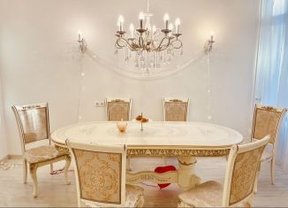 3-ком. квартира в аренду, 120 м2, Санкт-Петербург, Малая Конюшенная улица, 12, метро Адмиралтейская
