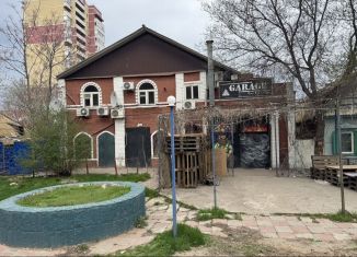 Продаю дом, 397 м2, Астрахань, улица Вагнера, 3, Кировский район