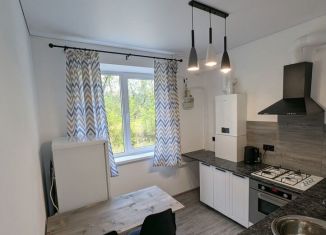 Двухкомнатная квартира в аренду, 43 м2, Таганрог, улица Победы, 103