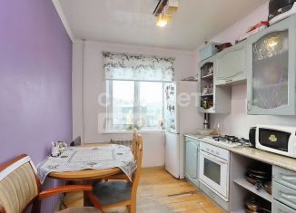 Продажа 3-ком. квартиры, 63 м2, Липецк, Советская улица, 27