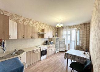 Продается трехкомнатная квартира, 70.9 м2, Орёл, микрорайон Наугорский, улица Картукова, 7