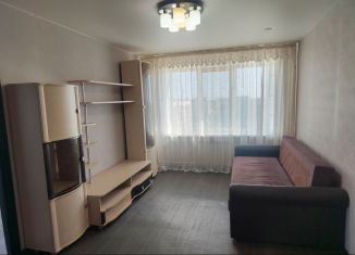 Продаю двухкомнатную квартиру, 42 м2, Кыштым, улица Карла Либкнехта, 125