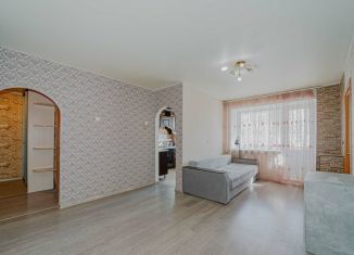Продажа двухкомнатной квартиры, 43.7 м2, Екатеринбург, улица Победы, 11, Орджоникидзевский район