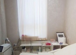 Продам торговую площадь, 48.7 м2, Самара, метро Московская, Партизанская улица, 56А