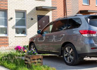 Двухкомнатная квартира на продажу, 79.9 м2, деревня Володино, Яркая улица, 5