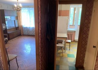 Продаю 2-комнатную квартиру, 46.3 м2, Кронштадт, Петровская улица, 8к1