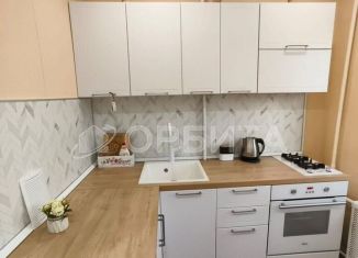 Продаю 2-комнатную квартиру, 42.9 м2, Тюмень, проезд Геологоразведчиков, 43