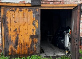 Продам гараж, 24 м2, Осинники, улица Гагарина, 18