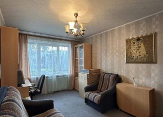 Продается 1-ком. квартира, 32.5 м2, Псков, улица Кузбасской Дивизии, 30А