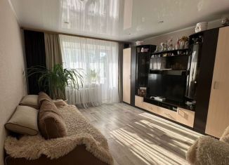 Продам четырехкомнатную квартиру, 75.7 м2, Брянск, улица Богдана Хмельницкого, 90