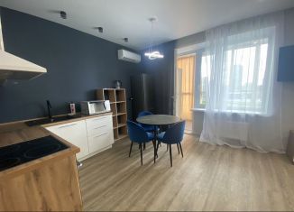 Квартира в аренду студия, 35 м2, Тюмень, улица Мельникайте, 2к19, ЖК Горизонт