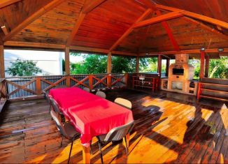 Сдается в аренду дом, 300 м2, Крым, Набережная улица, 2