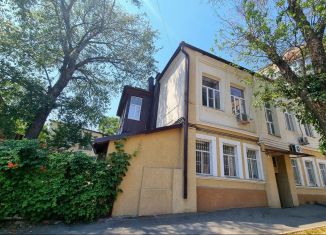 Продаю 1-ком. квартиру, 24 м2, Ростов-на-Дону, улица 3-я Линия, 20/58