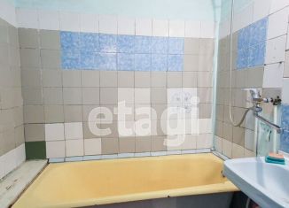 Продаю 2-комнатную квартиру, 53.3 м2, Тобольск, 4-й микрорайон, 19