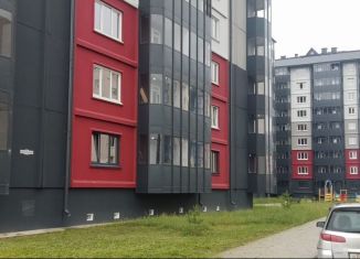 Продаю однокомнатную квартиру, 41.3 м2, Абакан, улица Генерала Тихонова, 12к3