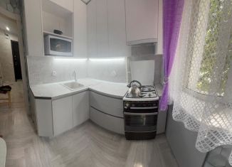 Продажа пятикомнатной квартиры, 45 м2, Старый Оскол, микрорайон Лебединец, 2