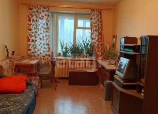 Двухкомнатная квартира на продажу, 40.8 м2, Глазов, улица Барышникова, 1