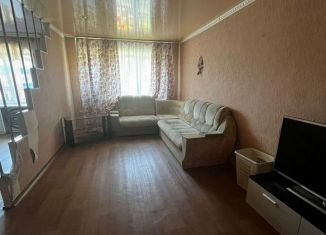 Аренда двухкомнатной квартиры, 47 м2, Междуреченск, улица Космонавтов, 9