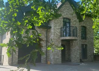 Сдача в аренду дома, 550 м2, Санкт-Петербург, Межевая улица