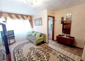 Продажа 2-ком. квартиры, 41.6 м2, Троицк, улица имени Н.К. Крупской, 12