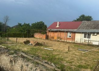 Продается земельный участок, 8.7 сот., Майкоп, улица Некрасова, 550