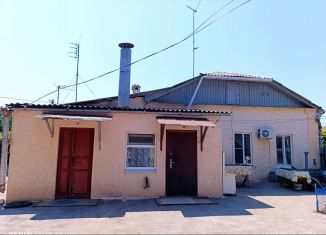 Продается 1-комнатная квартира, 20 м2, Таганрог, Кузнечная улица, 52