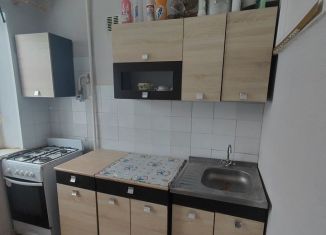 Продается 2-ком. квартира, 46.8 м2, Кириши, Советская улица, 25А