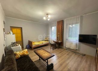 Продам 2-ком. квартиру, 44.1 м2, Калининград, Советский проспект, 105