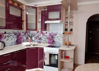 Сдаю однокомнатную квартиру, 35 м2, Тобольск, 15-й микрорайон, 34