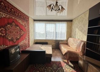 Продам 3-комнатную квартиру, 59.9 м2, Кингисепп, Крикковское шоссе, 11