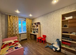 Продам 3-ком. квартиру, 67.6 м2, село Новая Усмань, Полевая улица, 10Б