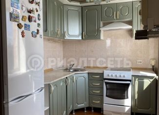 Продам двухкомнатную квартиру, 45 м2, Мурманск, улица Генерала Журбы, 12