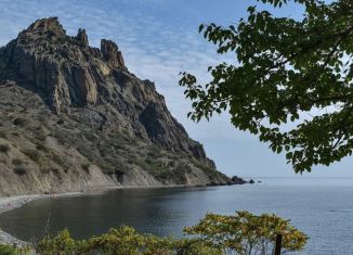 Земельный участок на продажу, 3.3 сот., поселок городского типа Курортное