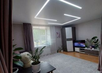 Продаю 3-комнатную квартиру, 40.5 м2, Можга, Советская улица, 8