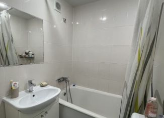 Продам однокомнатную квартиру, 33 м2, Тюмень, Центральный округ, Профсоюзная улица, 32