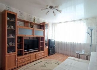 Продам 2-ком. квартиру, 45.6 м2, Псков, улица Труда, 22