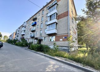 Продажа 2-ком. квартиры, 45 м2, Киржач, Октябрьская улица, 11