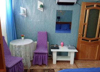 Сдаю комнату, 15 м2, Петергоф, Широкая улица, 7