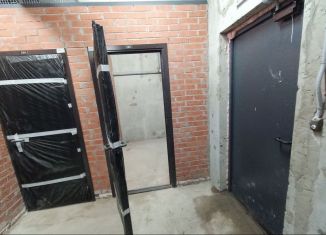 Сдается в аренду гараж, 10 м2, Ленинградская область, улица Шувалова, 37