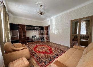 Продаю двухкомнатную квартиру, 47 м2, Махачкала, улица Заманова, 16