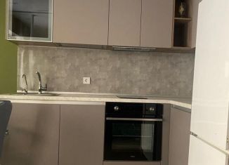 Сдаю 2-ком. квартиру, 45 м2, Сочи, улица Пархоменко, 19, ЖК Лас Сочис