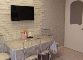 Продажа 3-ком. квартиры, 90 м2, Ставрополь, улица Пирогова, 68/3, микрорайон № 34