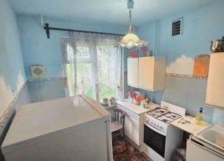 Продам 2-ком. квартиру, 45 м2, Мурманск, проезд Ивана Халатина, 25