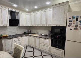 Продам 3-комнатную квартиру, 84 м2, Ростов-на-Дону, Творческая улица, 5