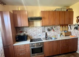 Аренда 3-ком. квартиры, 75.5 м2, Кириши, улица Энергетиков