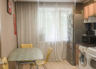 Продается 5-ком. квартира, 89.9 м2, Курск, Сторожевая улица, 7